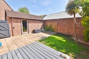 Photo 10- click for photo gallery